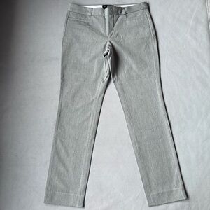 Banana Republic ~ Sloan Pant ~ Size 4 ~ Grey ~ Brand New!